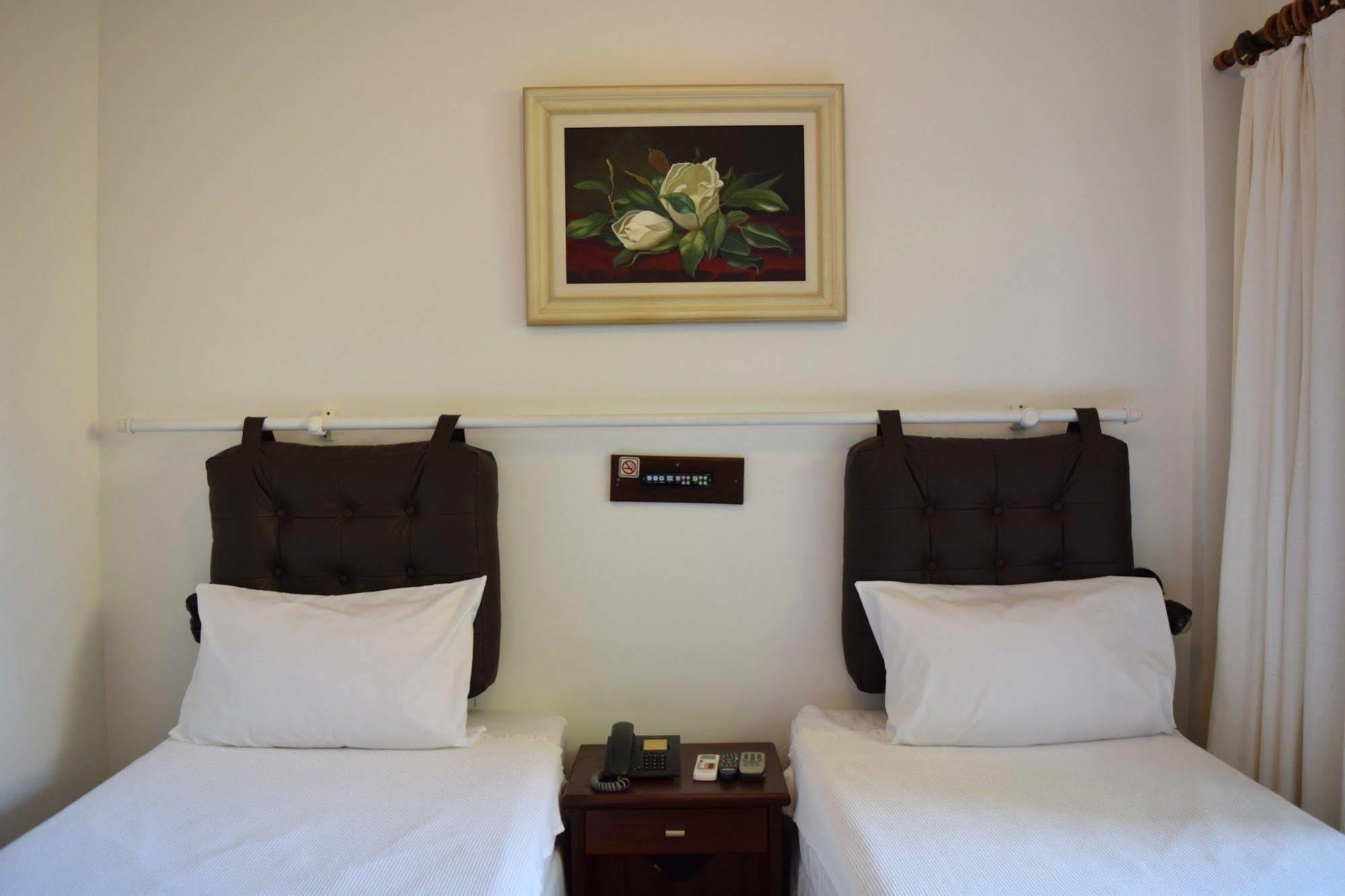 Hotel Pousada Encanto De Itapoan السلفادور المظهر الخارجي الصورة